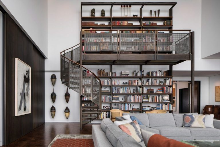 8 houses with beautiful and unique bookshelf designs